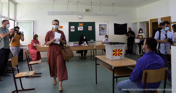 KSHZ-Maqedoni: Jehona e votuesve deri ora 09:30 është 3.28 përqind