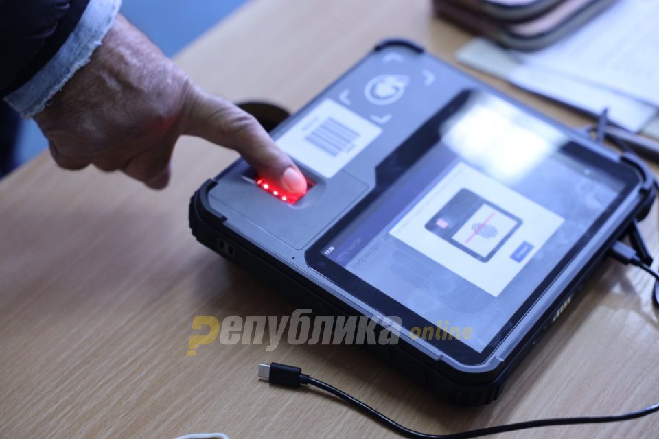 Deri më tani në KSHZ janë dërguar 1300 aplikacione elektronike nga diaspora për votim në zgjedhje