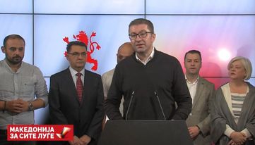 Mickoski: Kjo është një ditë historike, fitojmë në shumë komuna që në raundin e parë