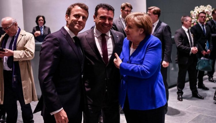 Merkel dhe Macron i kërkuan Zaev të mendonte edhe njëherë dorëheqjen