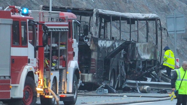 Edhe tre të mbijetuar të aksidentit të autobusit në Bullgari pritet të kthehen në Shkup