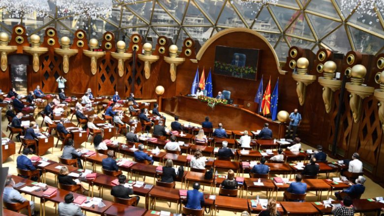 Zaev nuk dha dorëheqje, dërgohet interpelanca ndaj qeverisë