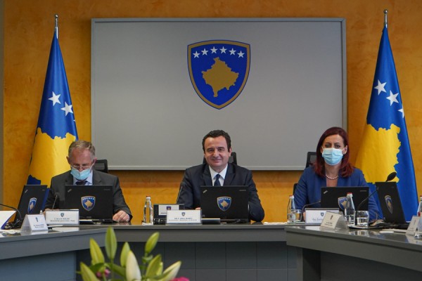 Qeveria e Kosovës vendos, pensionet nuk do të jenë nën 100 euro