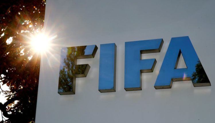 Edhe FIFA reagon për situatën që po kalon FSHF