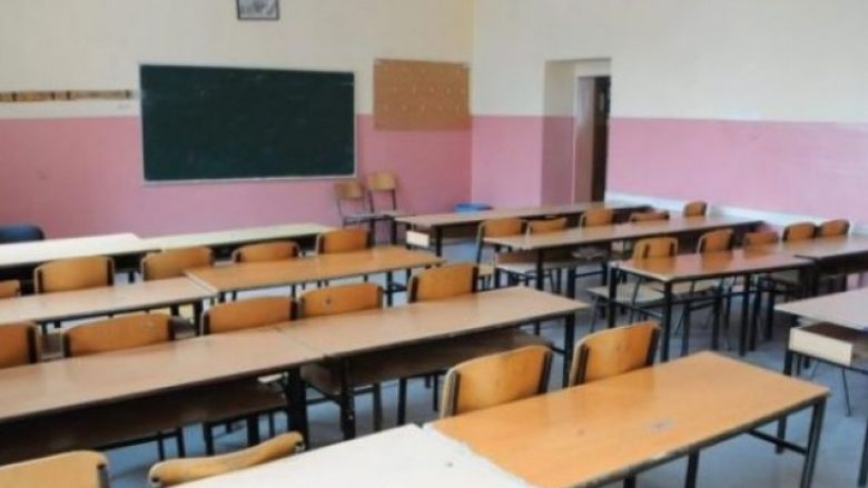 Komisioni do të vendosë nëse Ëmbla do të vazhdojë mësimin aty ku ka mësuar ose në klasë me fëmijë me aftësi të kufizuara