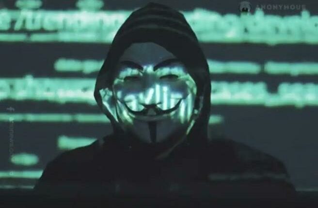 Anonymous pretendon se ka hakuar stacionet televizive ruse