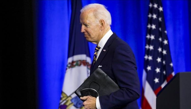 Biden refuzon të tërheqë komentin se Putini “nuk mund të mbetet në pushtet”