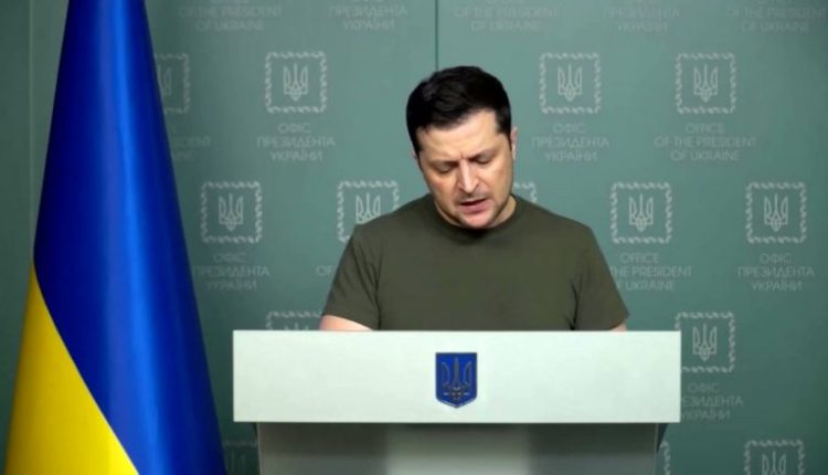 Zelensky, i ashpër me Perëndimin: Nëse s’na jepni avionë, atëherë dëshironi që ne të vritemi