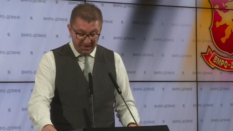 Mickoski me “mesazh miqve ndërkombëtarë”: Alarmi ka kohë që është ndezur në të kuqe