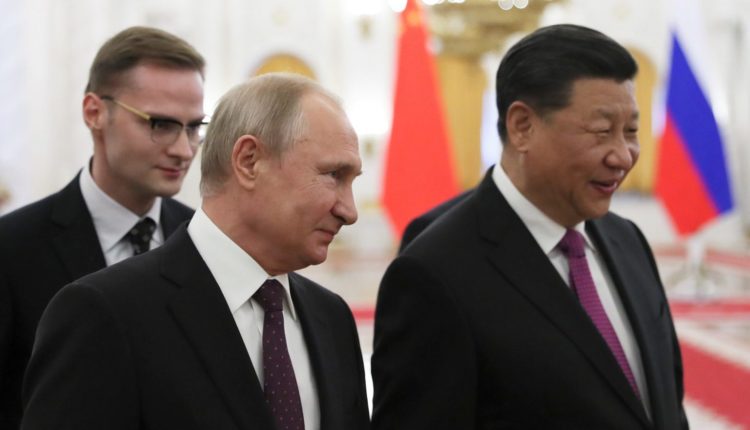 CIA: Xi Jinping është ‘një partner i heshtur’ në ‘agresionin’ e Putinit në Ukrainë