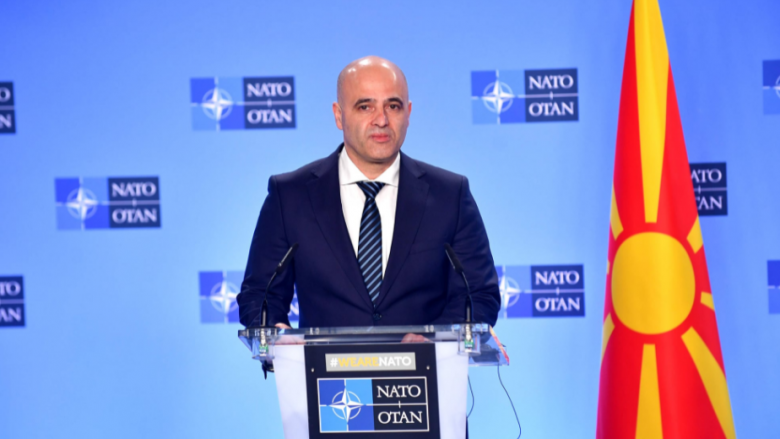 Kovaçevski: Në ditën e themelimit të NATO-s e dëshmojmë unitetin dhe solidaritetin tonë dhe me krenari qëndrojmë krah në krah me aleatët tanë