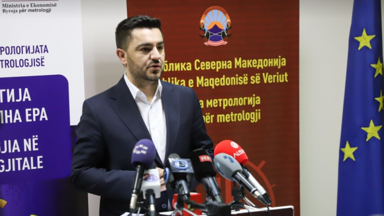 Bekteshi thotë se nuk do të ketë intervenime në tarifën e lirë për energjinë elektrike