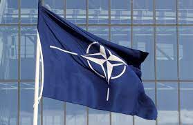NATO vendos 300 mijë ushtarë në gatishmëri të lartë