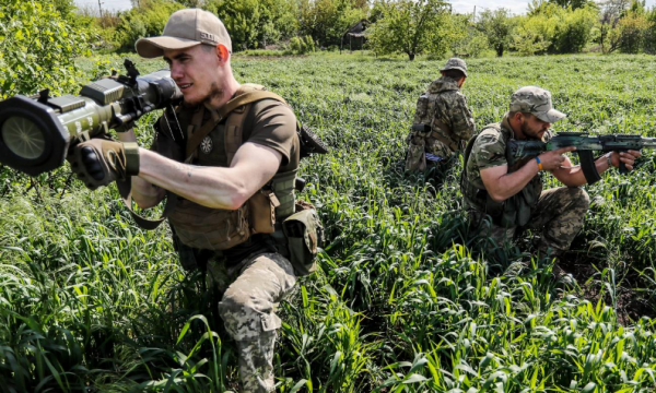 Gati 1 milion ushtarë të armatosur nga Perëndimi: Zelensky urdhëron ofensivën për të marrë jugun