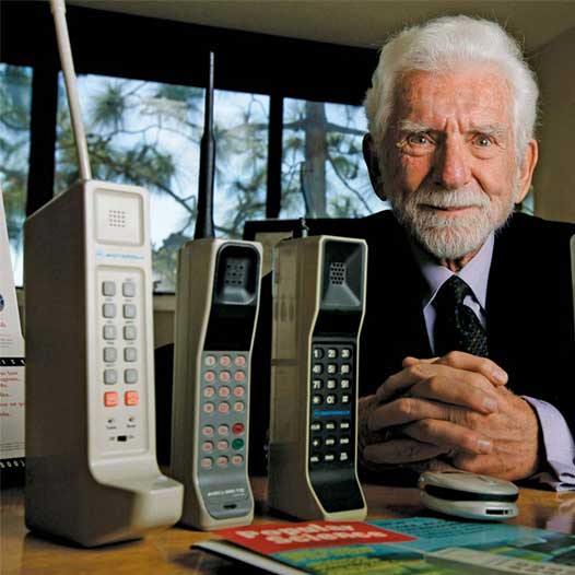 “Lërini telefonat, nisni të jetoni”, thotë shpikësi i telefonit me valë