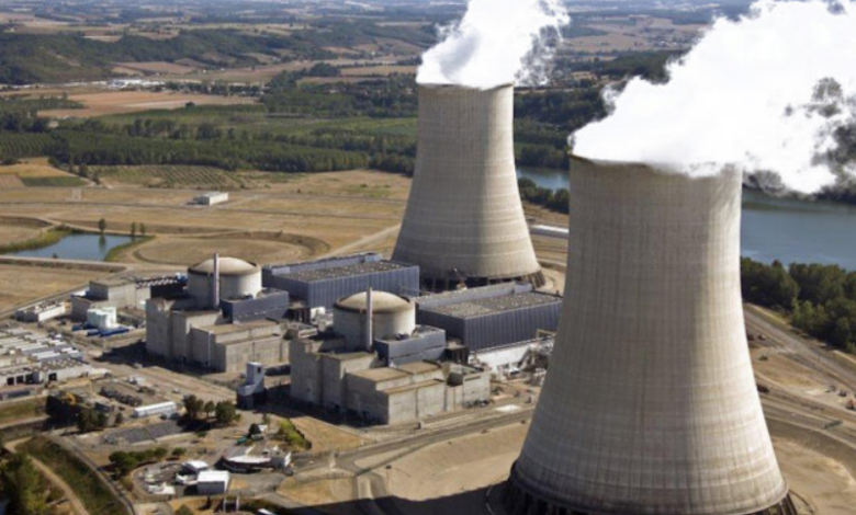 Franca përgatitet për dimrin, rikthen në punë 26 reaktorë bërthamorë