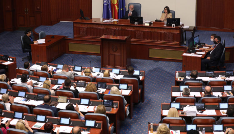 Në Kuvend debat për vazhdimin e situatave të krizës për energjinë