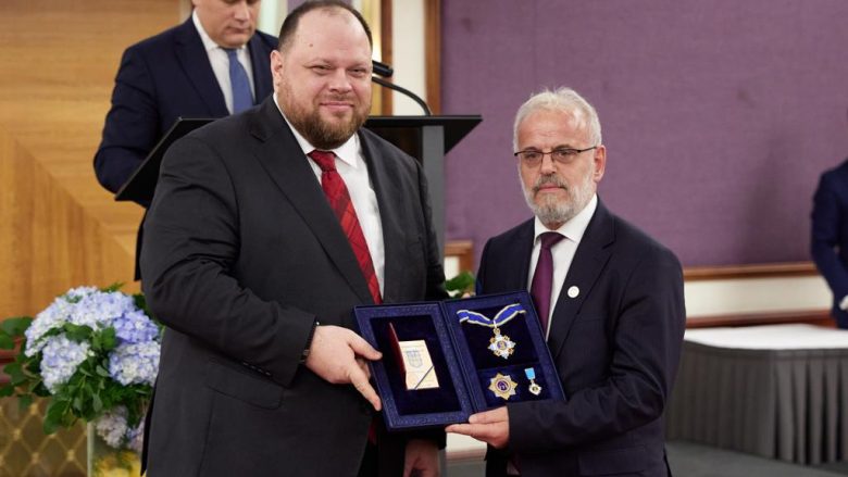 Xhaferi në Kroaci pranoi dekoratën e presidentit të Ukrainës