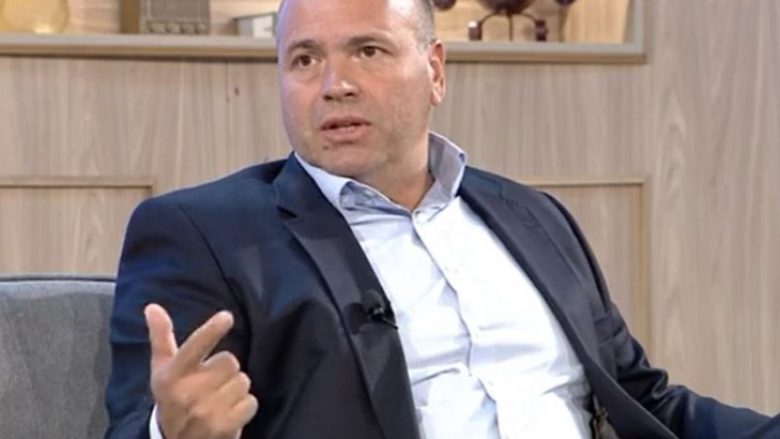 Dimitrievski: Me hapjen e klubeve bullgare në Maqedoni, fashizmi rimishërohet