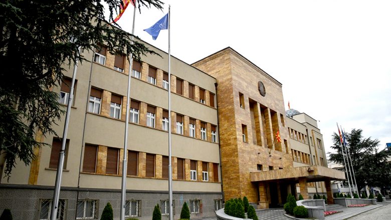 Murati dhe Mitriqeski janë fitues të Çmimit “Klimenti i Ohrit” për vitin 2023
