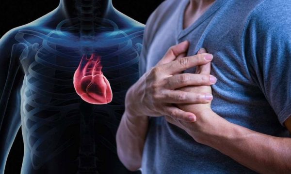 Stresi në moshë të re rrit rrezikun e sëmundjeve të zemrës