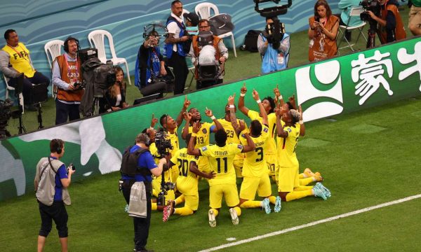 Ekuadori e nis me fitore në Kupën e Botës, mposht Katarin