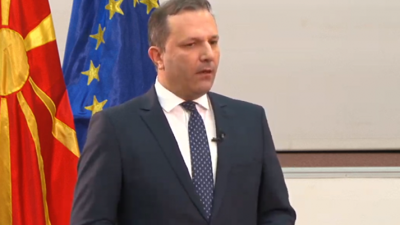 Spasovski: Në vitin 2023 uniformat e Policisë së RMV-së do të jenë në dy gjuhë