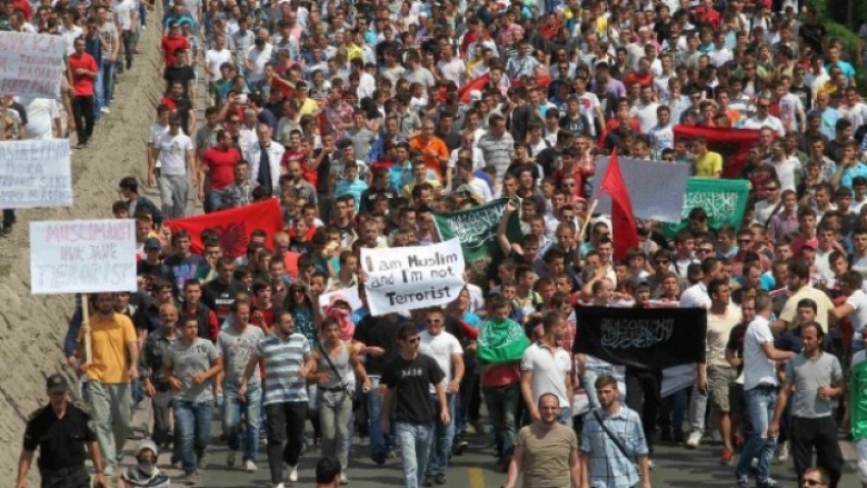 Sot protestohet para ambasadës serbe në Shkup““““