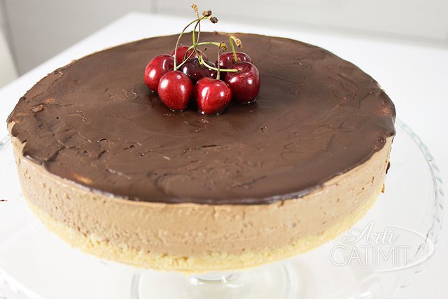 Cheesecake me çokollatë, ëmbëlsira pa pjekje që duhet ta provoni tani