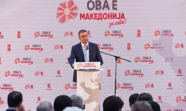 Mickoski: Zgjedhjet janë zgjidhja e vetme, vijat tona të kuqe në marrëdhëniet me Bullgarinë janë të qarta