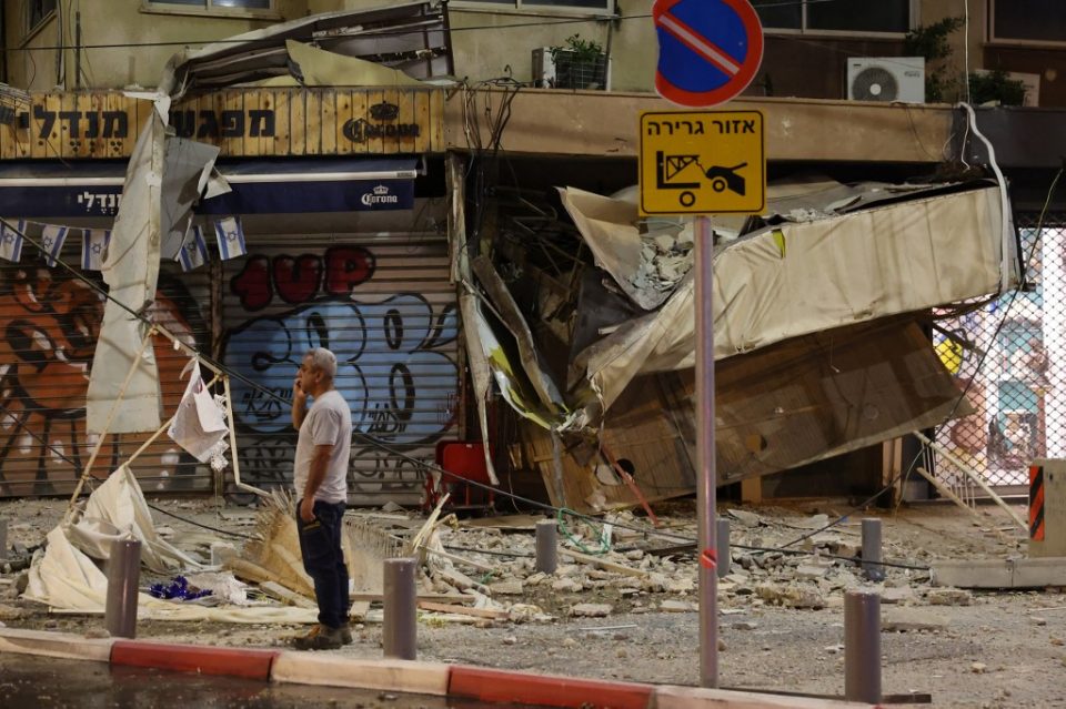 Izraeli paralajmëroi luftë të “ashpër” në Gazë