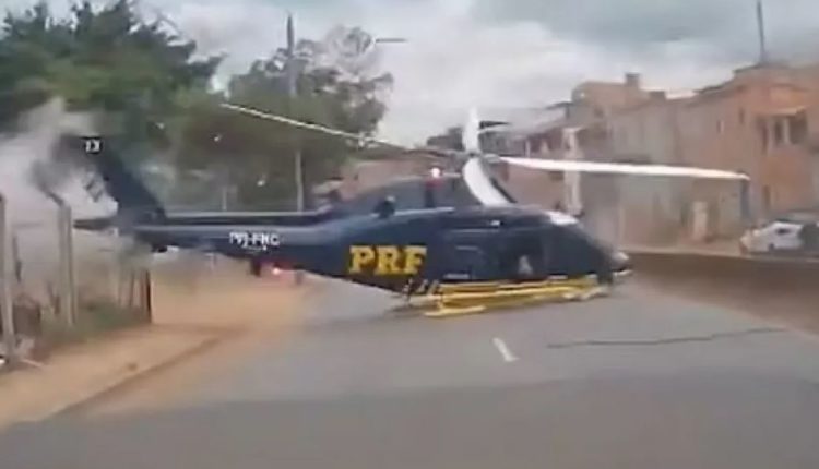 Helikopteri bën ulje emergjente në rrugë