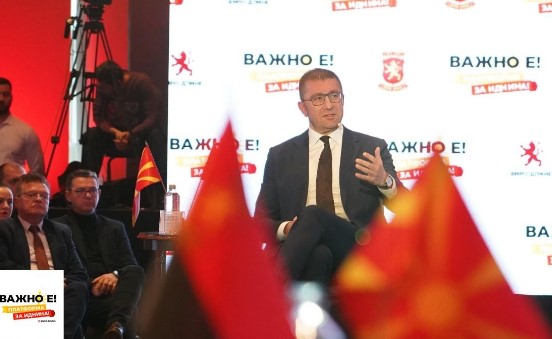 Mickoski: Sondazhet tregojnë fitore bindëse të VMRO-DPMNE-së, puna duhet të përfundojë në zgjedhje
