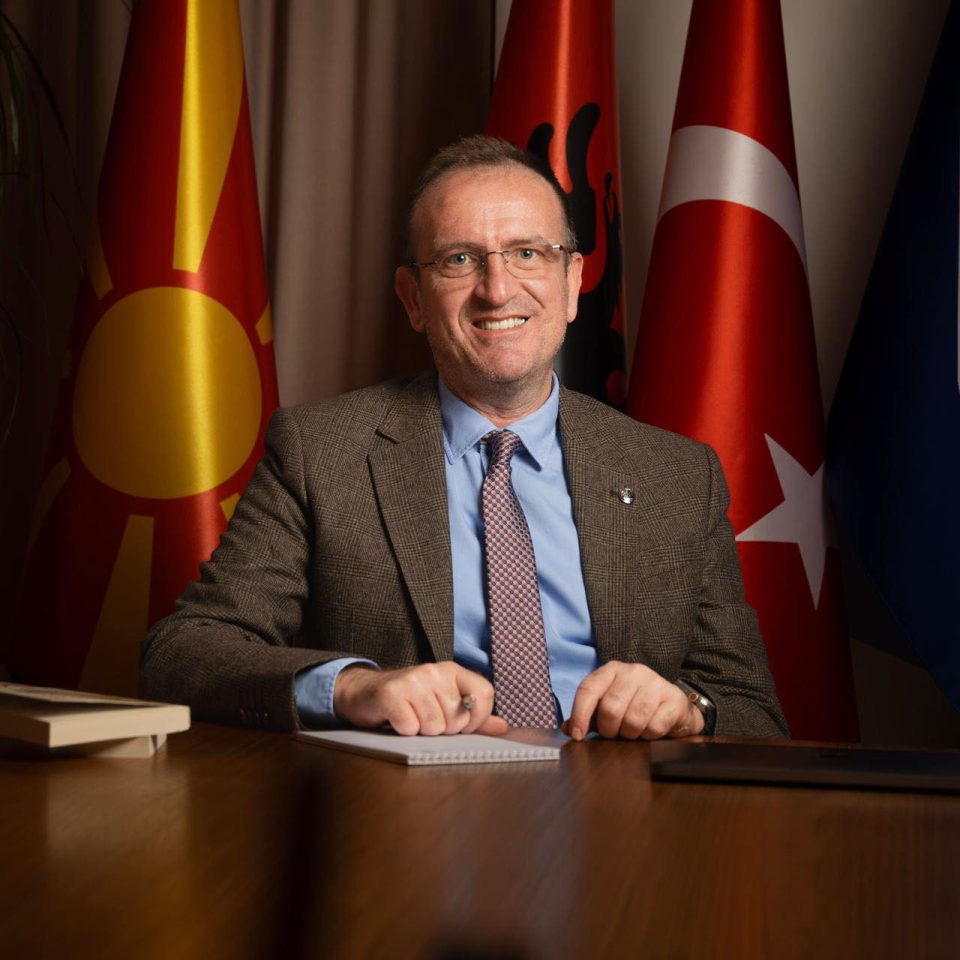 Arben Taravari, kandidat për president nga opozita shqiptare