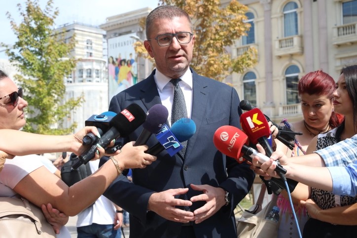 Mickoski: “Branitellat” e kanë pasur dhe do ta kenë përkrahjen time