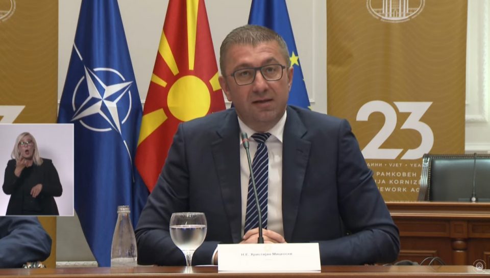 Mickoski: Marrëveshja kornizë është pjesë e ligjeve dhe Kushtetutës së Maqedonisë, ajo që duhet të punojmë janë problemet reale të qytetarëve