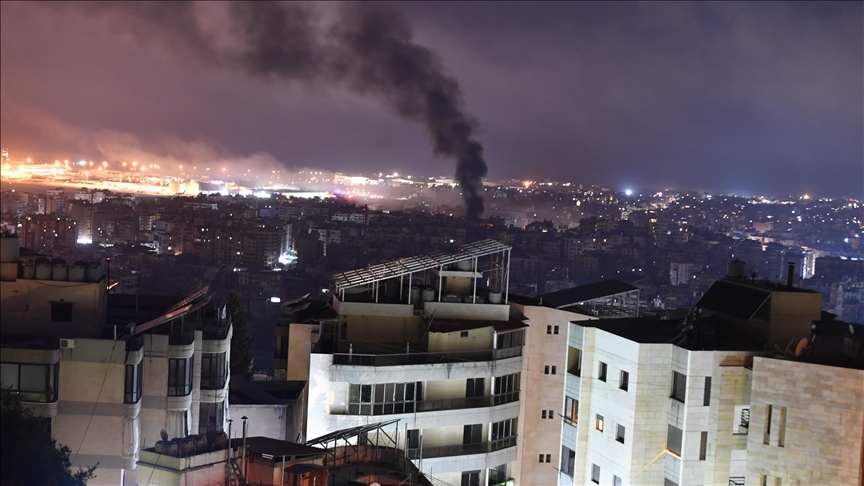 Ushtria izraelite konfirmon sulmet në Bejrut gjatë natës