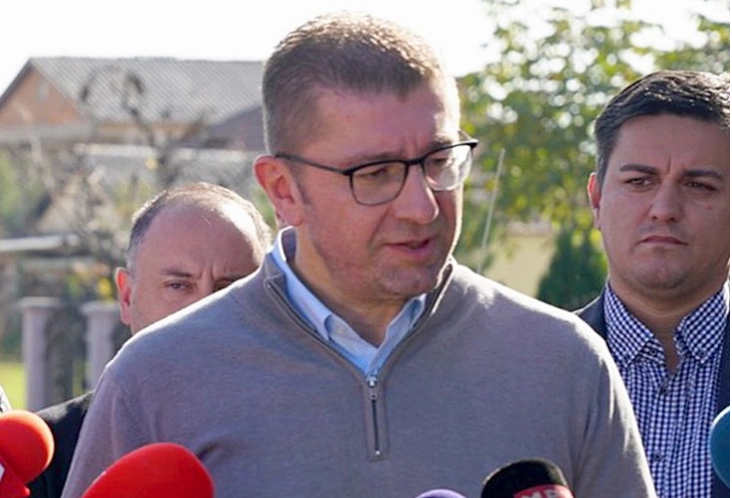 Mickoski: Ekonomia po stabilizohet, e vetmja gjë që është katastrofike është gjendja e lënë nga SDS