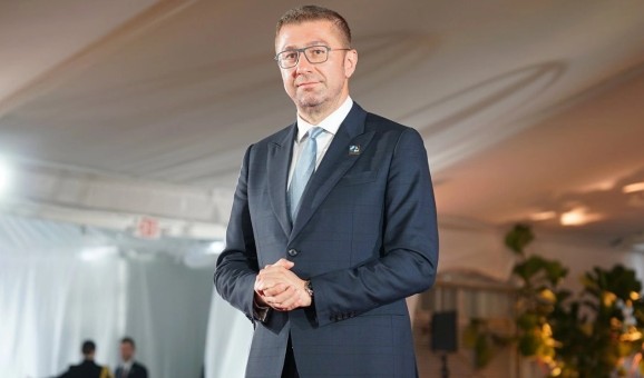 Kryeministri Mickoski niset për në SHBA për inaugurimin e Donald Trump