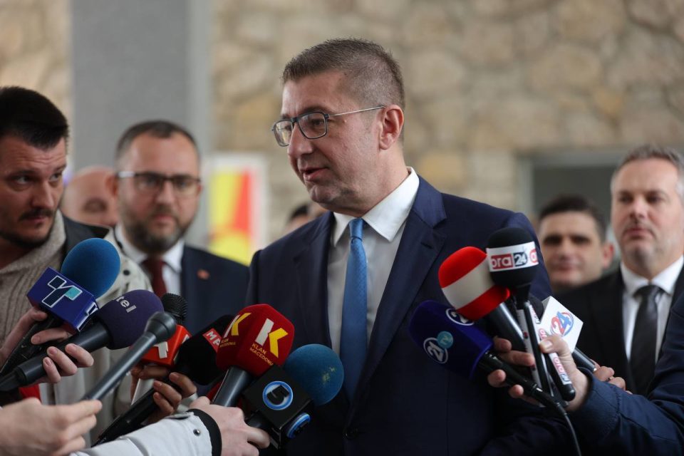 Mickoski: Certifikimi i Qendrës për trajnimе do të thotë konfirmim i punës së palodhur dhe realizim i vizionit për sistemin policor dhe arsimor