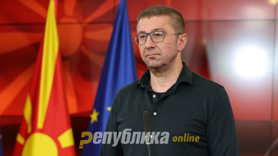 Mickoski: Kjo është vrasje masive, këtu nuk ka mëshirë, do t’i tërheqim për vesh dhe do të mbajnë përgjegjësi