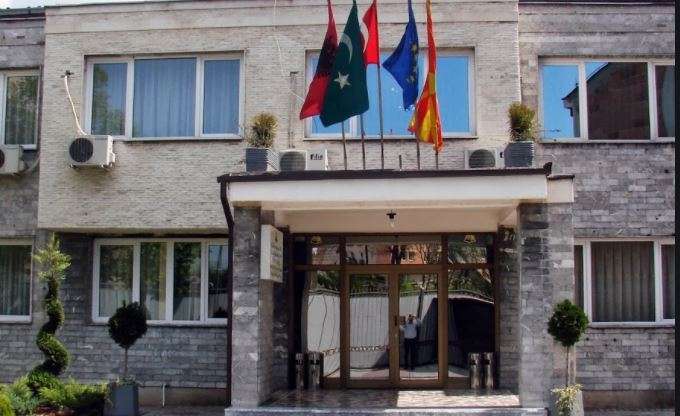 Iniciativa për reforma në BFI, Fetahut: Nuk di ta zgjidhë problemin me “Medresenë Isa Beu”