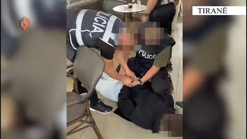 Aksion i madh trafikonin armë nga Kosova në Shqipëri arrestohen 10 persona