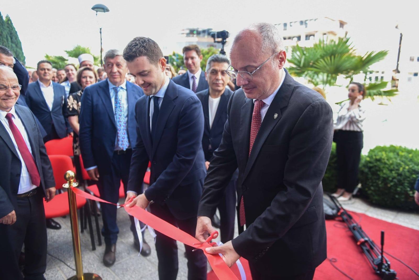 Mucunski  Shqipëria  partner dhe aleat  Hasani  Marrëdhëniet me Maqedoninë  të ndërtuara me themel të fortë miqësie