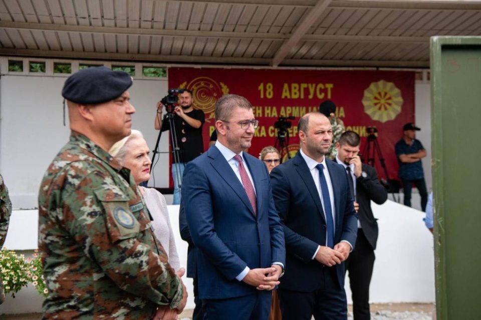 Mickoski: Absolutisht nuk do të tërhiqemi kurrë nga negociatat me BE-në, qëllimi i kësaj qeverie është të jetë pjesë e Unionit