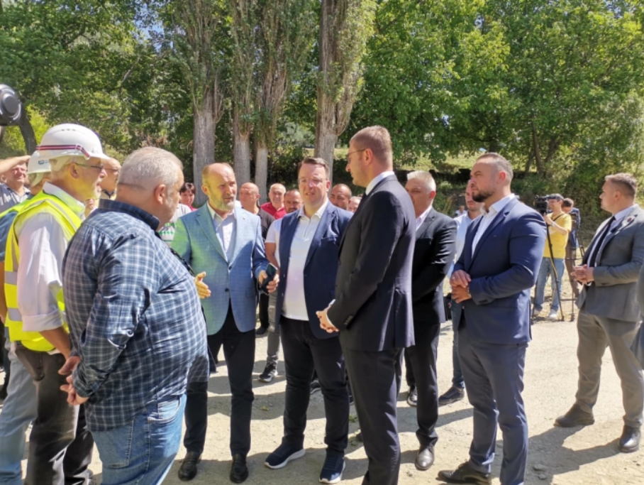 Nikolloski: Qeveria po investon 280 milionë denarë në projekte në Komunën e Kriva Palankës